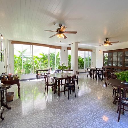Ssip Boutique Dhevej Bangkok (Adults Only) Hotell Exteriör bild